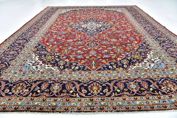 Detail image of 9' 8 x 13' Hand Knotted Kashan Persian Wool Rug