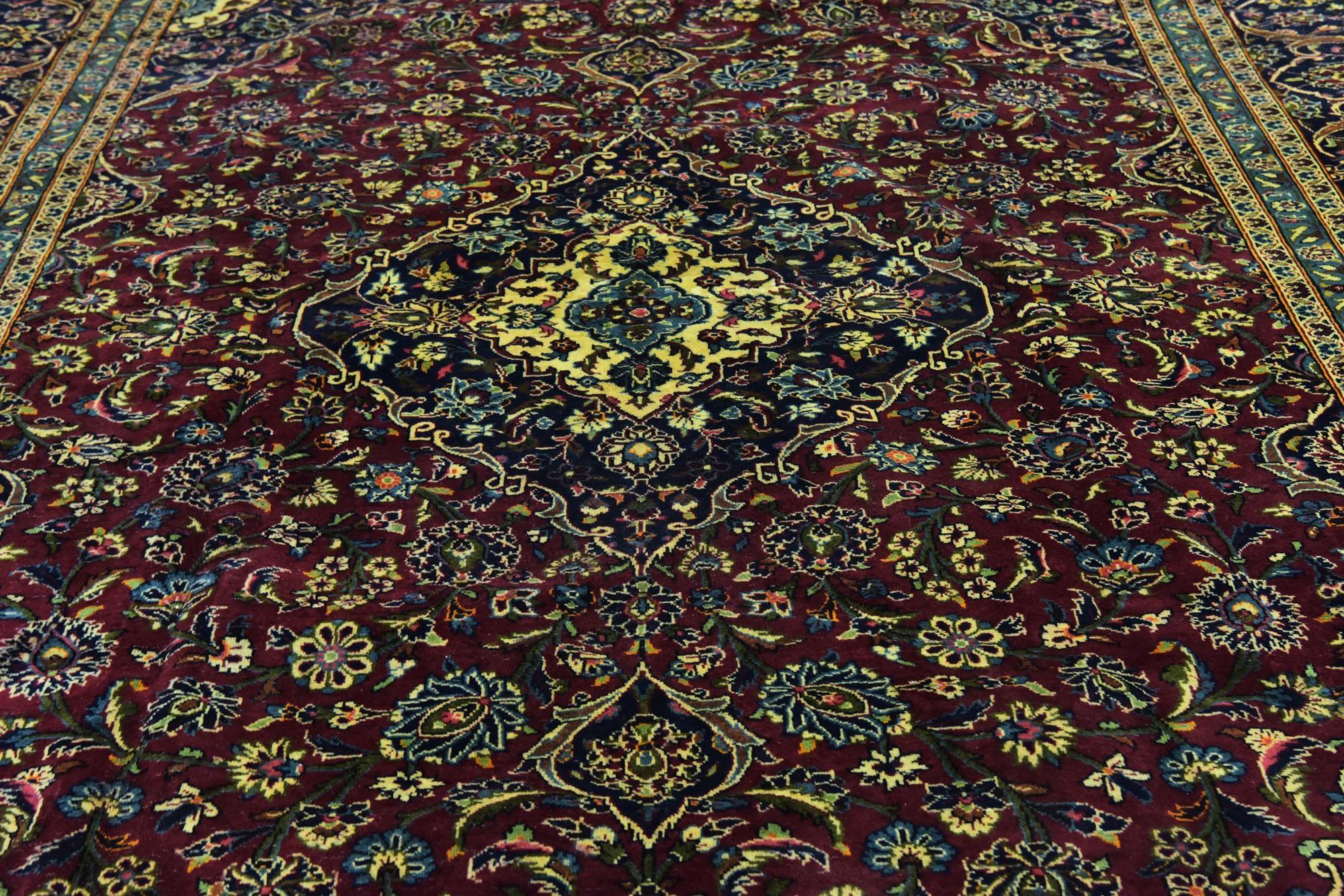 9' 6 x 13' Hand Knotted Kashan Persian Wool Rug