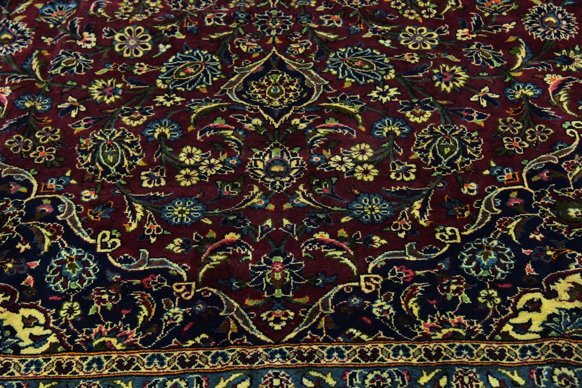 9' 6 x 13' Hand Knotted Kashan Persian Wool Rug