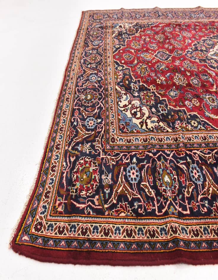 Detail image of 8' x 11' 4 Hand Knotted Kashan Persian Wool Rug