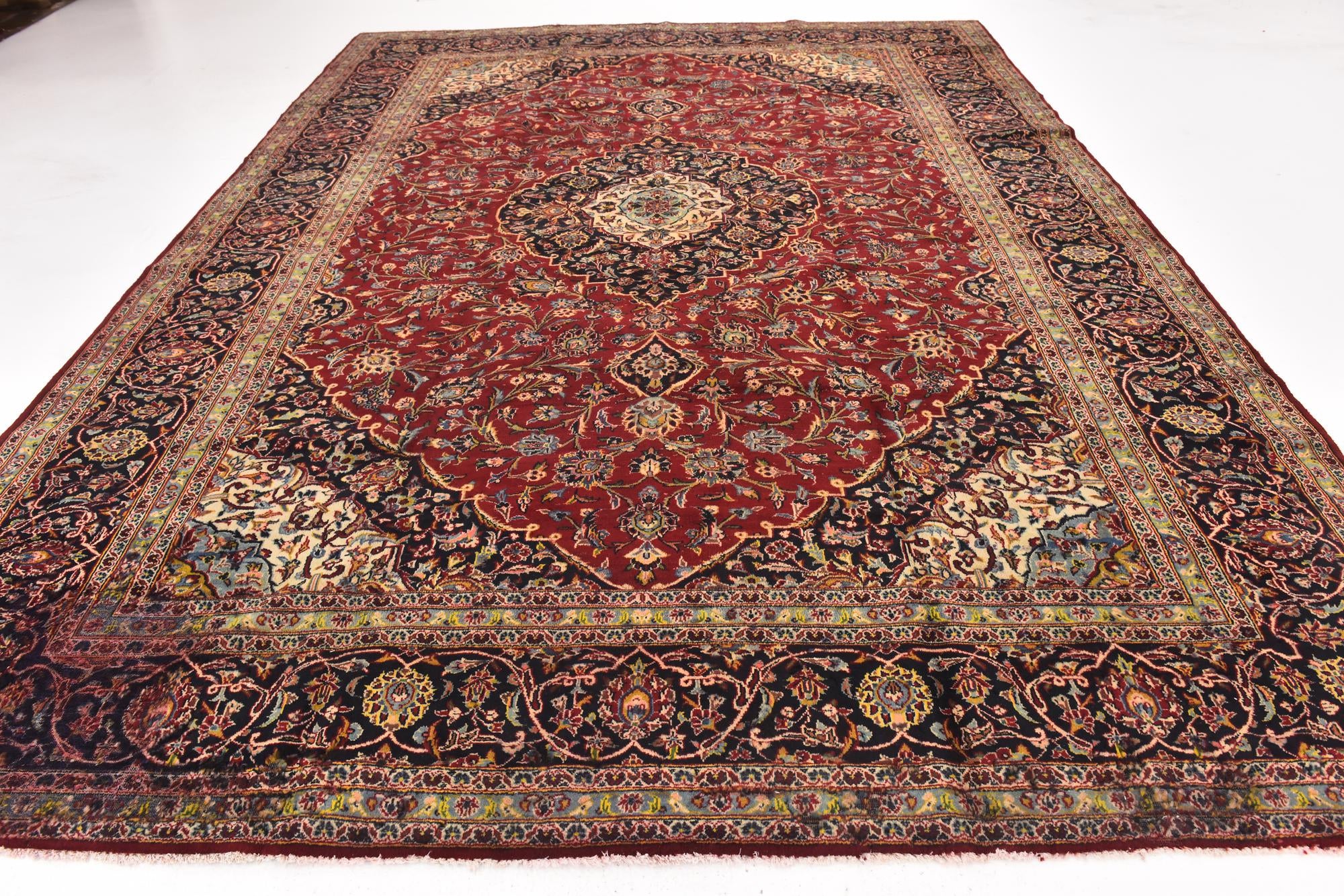 9' 9 x 13' 4 Hand Knotted Kashan Persian Wool Rug