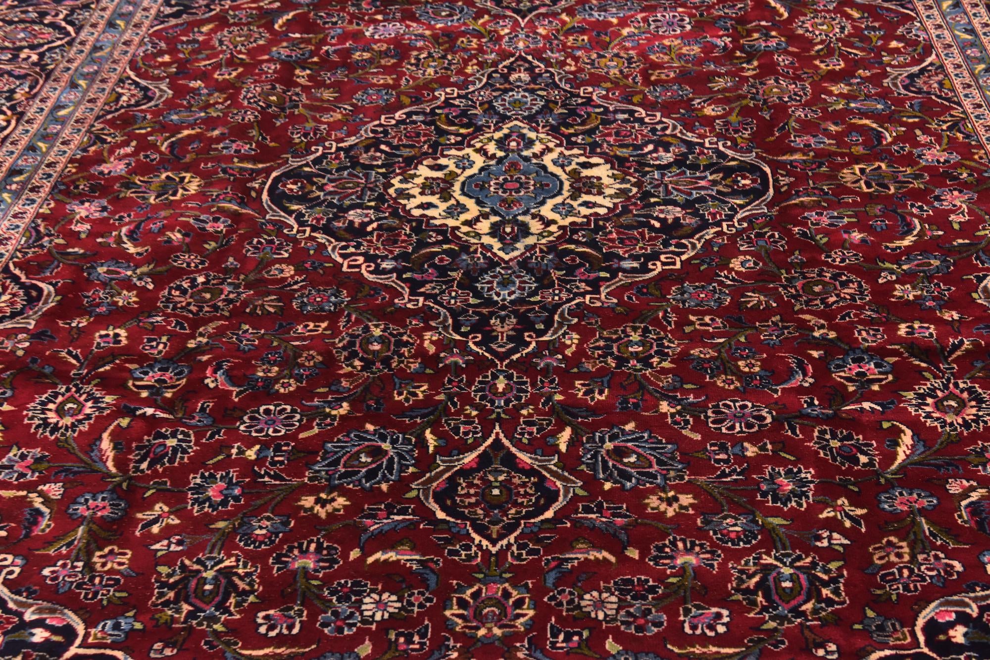 9' 9 x 13' 3 Hand Knotted Kashan Persian Wool Rug