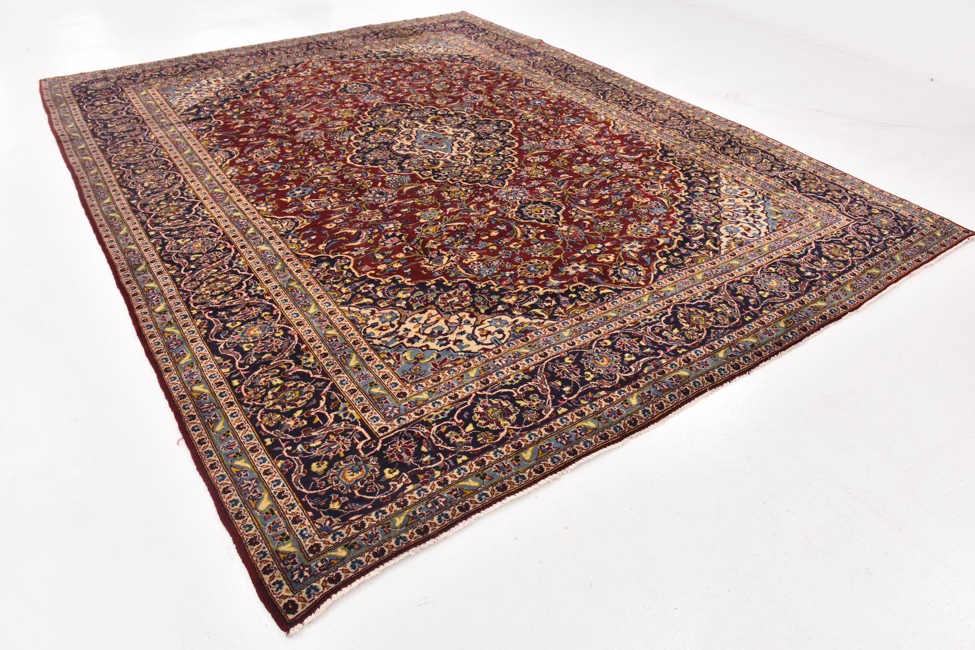 9' 10 x 12' 6 Hand Knotted Kashan Persian Wool Rug