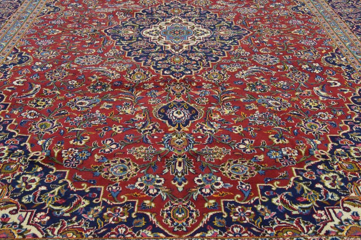 Detail image of 9' 8 x 13' Hand Knotted Kashan Persian Wool Rug