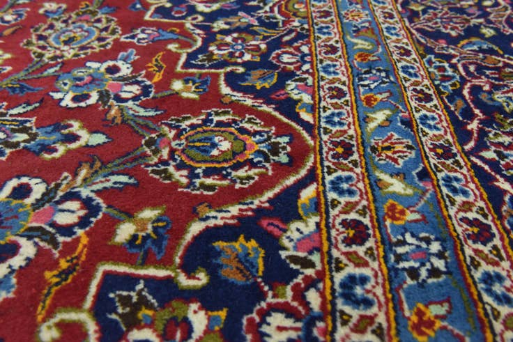 Detail image of 9' 8 x 13' Hand Knotted Kashan Persian Wool Rug