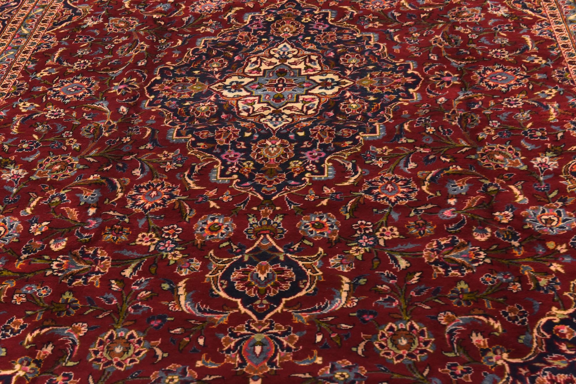 9' 7 x 13' 3 Hand Knotted Kashan Persian Wool Rug