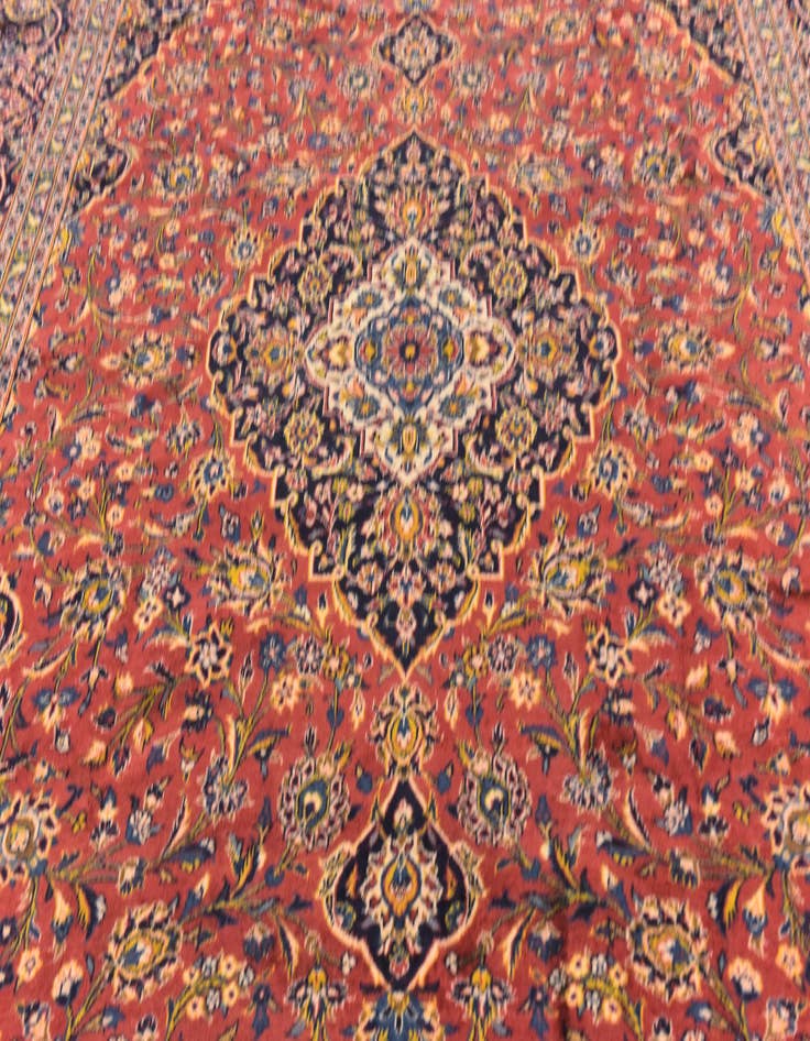 Detail image of 9' 10 x 13' 7 Hand Knotted Kashan Persian Wool Rug