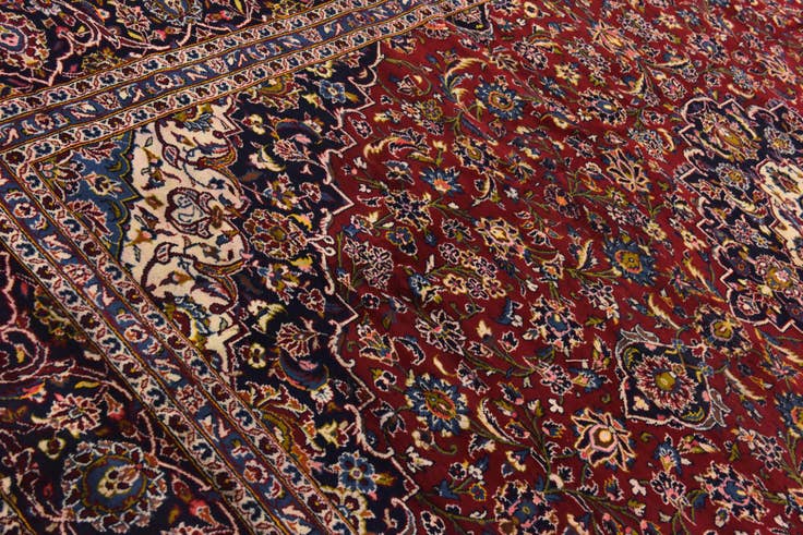 Detail image of 10' x 12' 10 Hand Knotted Kashan Persian Wool Rug