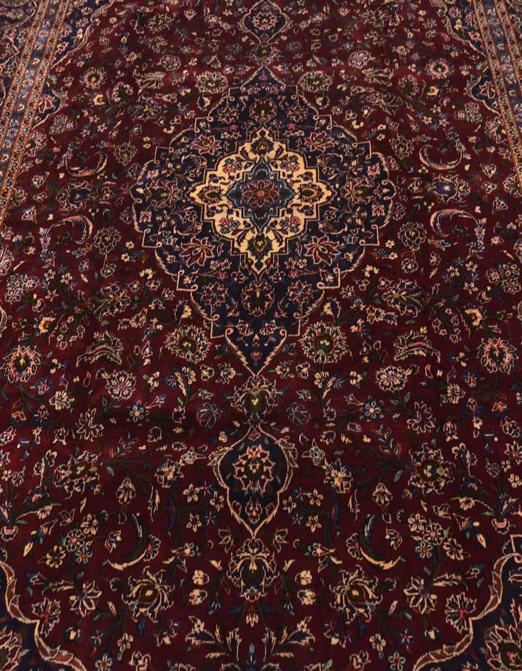 Detail image of 9' 10 x 13'  Hand Knotted Kashan Persian Wool Rug