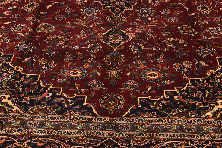 Detail image of 9' 7 x 13' 2 Hand Knotted Kashan Persian Wool Rug