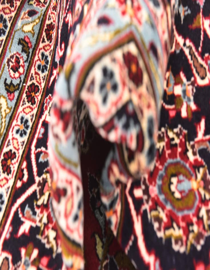 Detail image of 9' 8 x 12' 9  Hand Knotted Kashan Persian Wool Rug