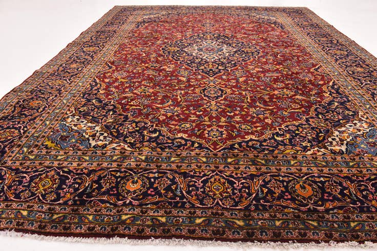 Detail image of 9' 6 x 12' 7 Hand Knotted Kashan Persian Wool Rug