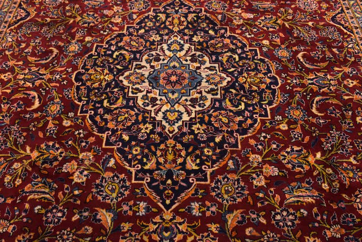 Detail image of 9' 6 x 12' 7 Hand Knotted Kashan Persian Wool Rug