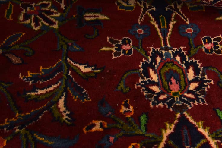 Detail image of 9' 1 x 12' 4 Hand Knotted Kashan Persian Wool Rug