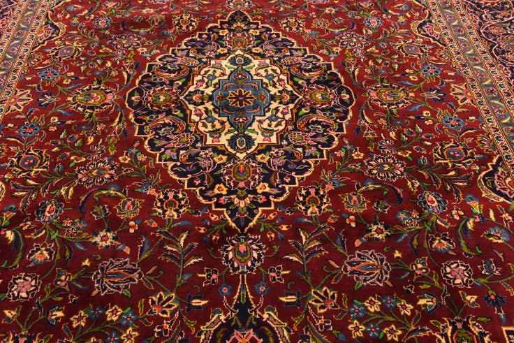 Detail image of 9' 1 x 12' 4 Hand Knotted Kashan Persian Wool Rug