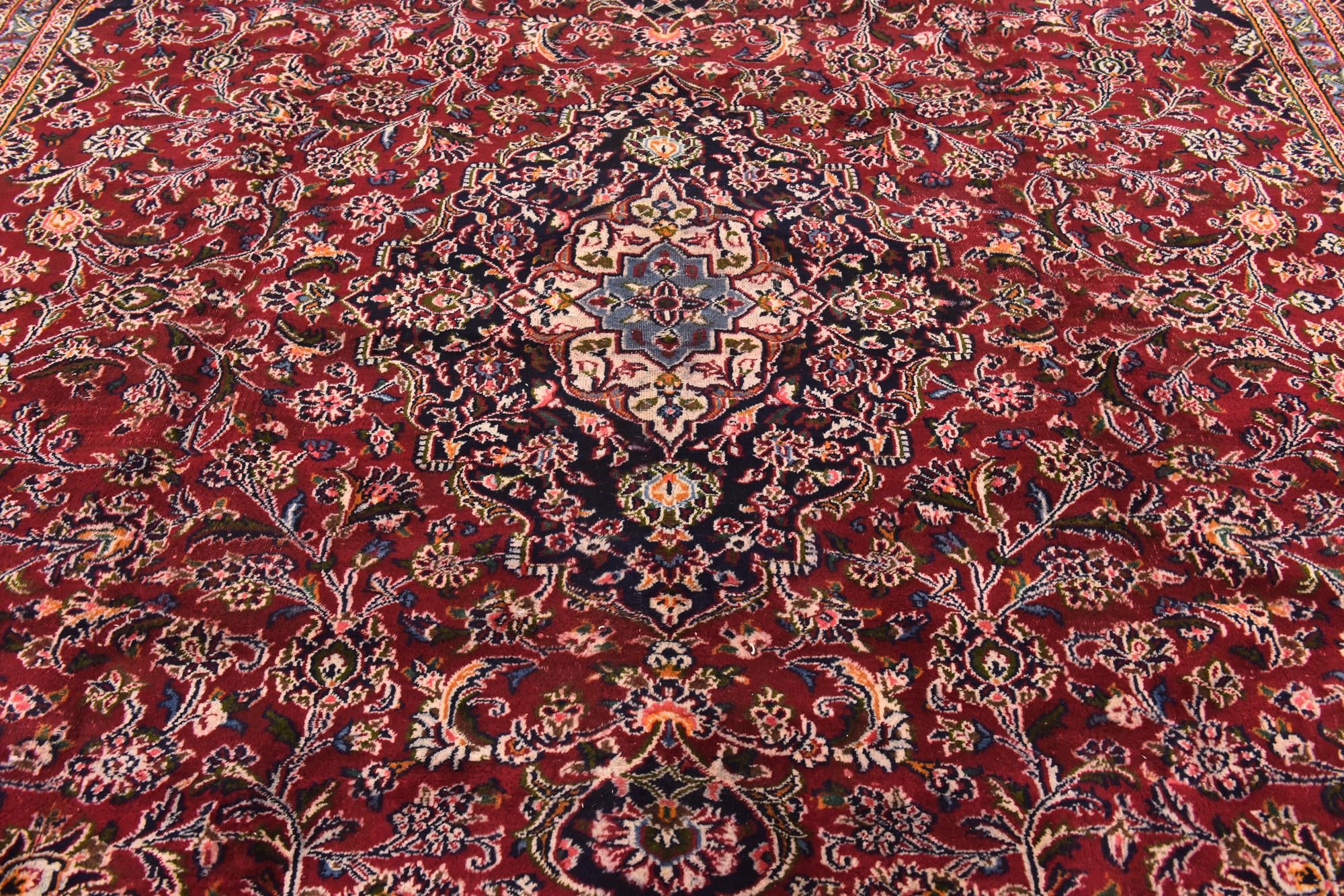 9' 10 x 12' 6 Hand Knotted Kashan Persian Wool Rug