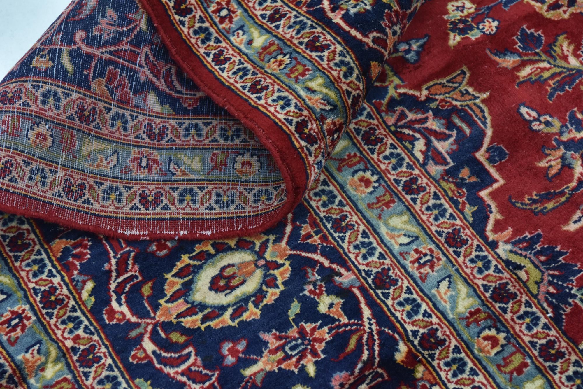9' 9 x 13' 2 Hand Knotted Kashan Persian Wool Rug
