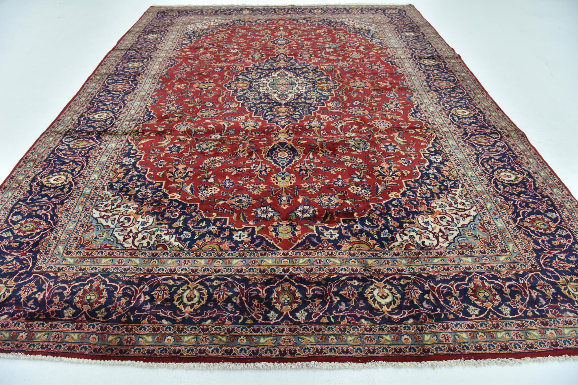 9' 9 x 13' 2 Hand Knotted Kashan Persian Wool Rug