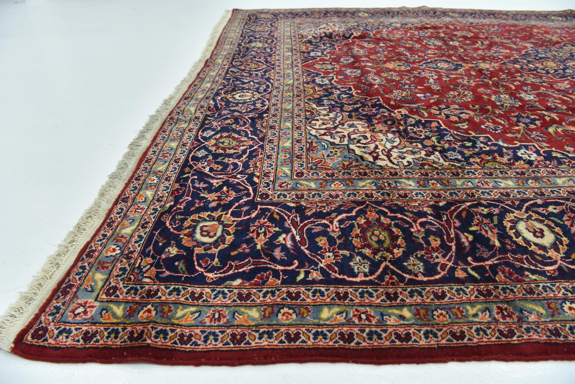 9' 9 x 13' 2 Hand Knotted Kashan Persian Wool Rug