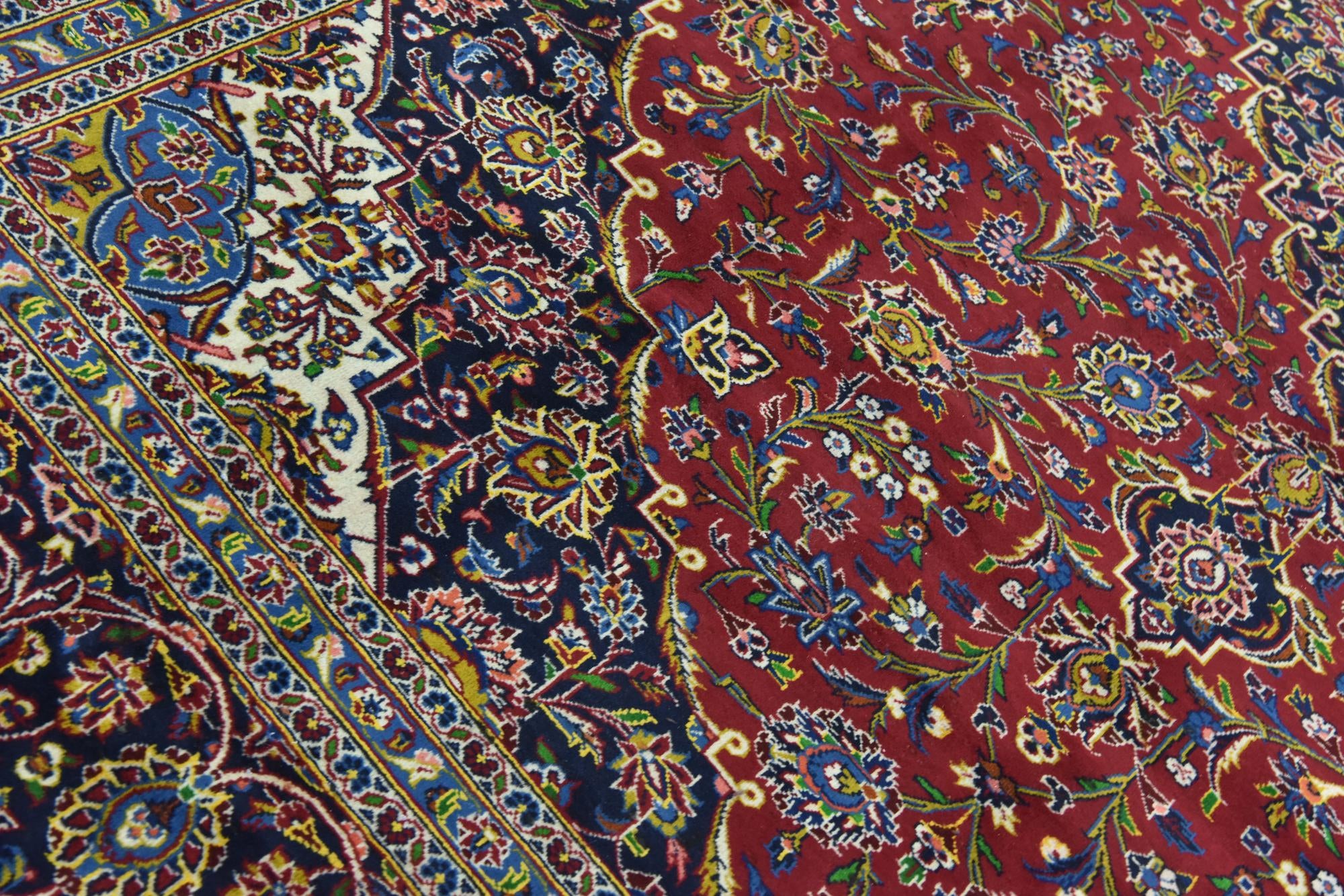 9' 10 x 13' 3 Hand Knotted Kashan Persian Wool Rug