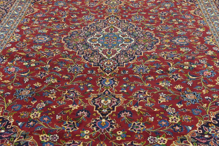 Detail image of 9' 7 x 13' 2 Hand Knotted Kashan Persian Wool Rug