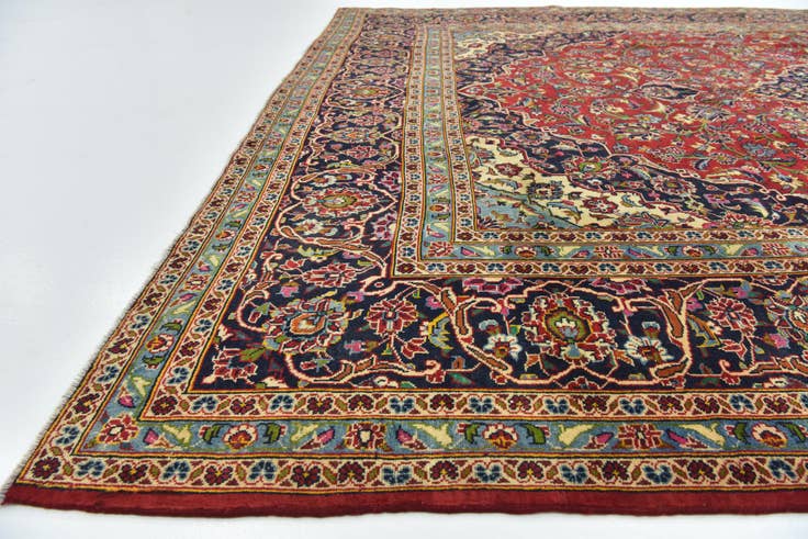 Detail image of 9' 10 x 13' 5 Hand Knotted Kashan Persian Wool Rug