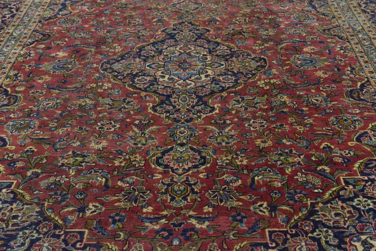 Detail image of 9' 8 x 12' 6 Hand Knotted Kashan Persian Wool Rug