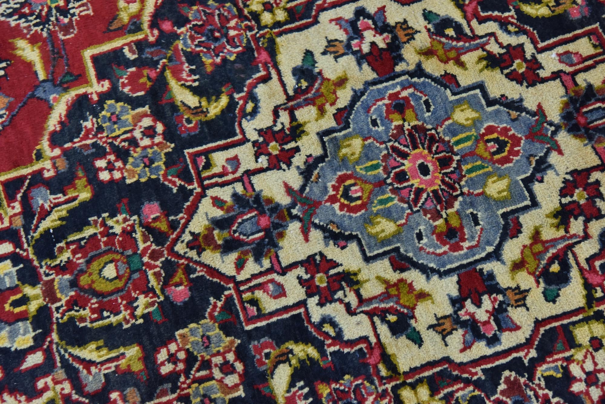 9' 9 x 13' Hand Knotted Kashan Persian Wool Rug