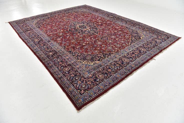 Detail image of 9' 10 x 12' 9 Hand Knotted Kashan Persian Wool Rug