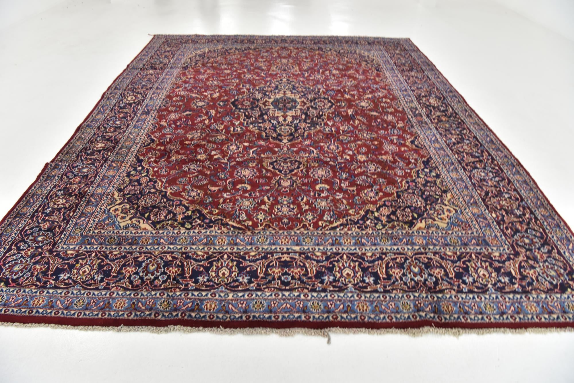 9' 10 x 12' 9 Hand Knotted Kashan Persian Wool Rug