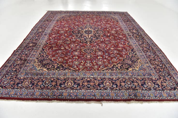 Detail image of 9' 10 x 12' 9 Hand Knotted Kashan Persian Wool Rug
