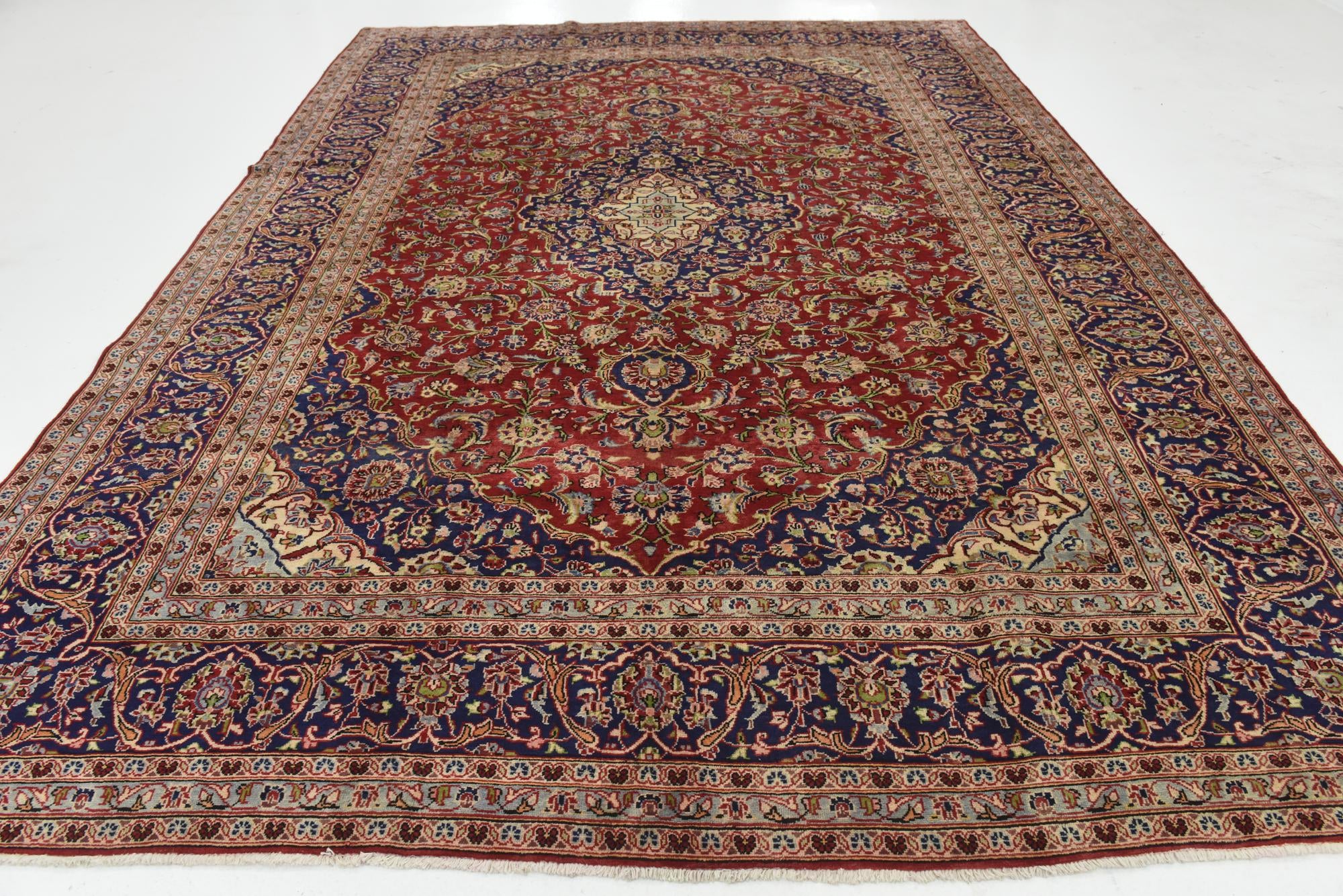 9' 7 x 13' Hand Knotted Kashan Persian Wool Rug