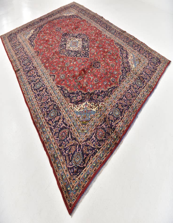 Detail image of 9' 10 x 13' Hand Knotted Kashan Persian Wool Rug