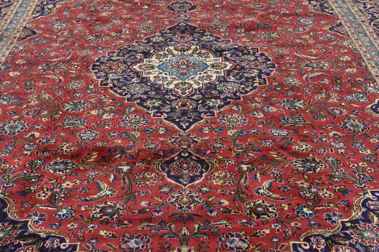 Detail image of 9' 10 x 13' Hand Knotted Kashan Persian Wool Rug