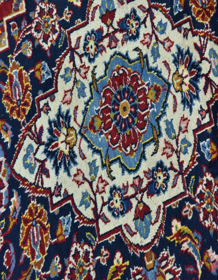 Detail image of 9' 4 x 13' 5  Hand Knotted Kashan Persian Wool Rug