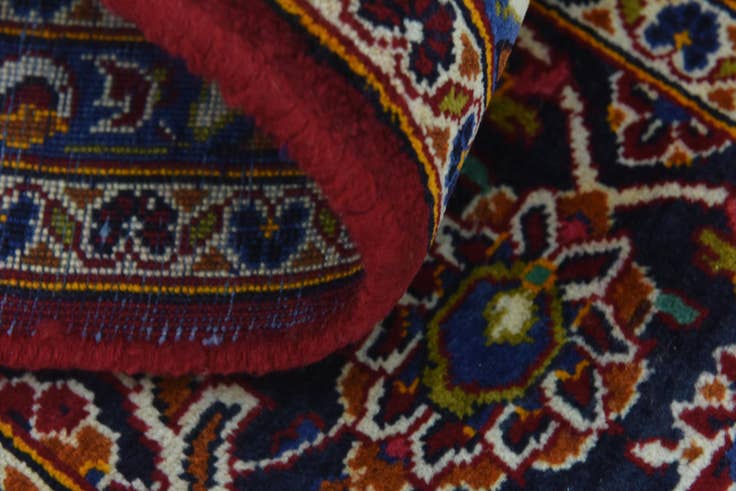 Detail image of 9' 6 x 13' 4 Hand Knotted Kashan Persian Wool Rug