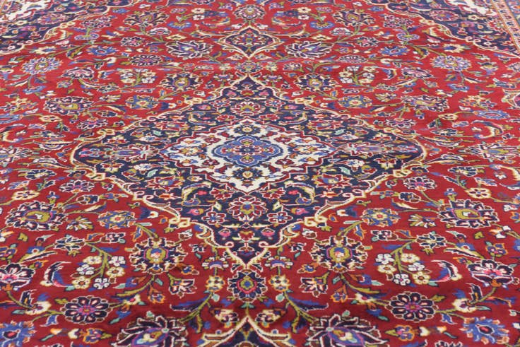 Detail image of 9' 6 x 13' 4 Hand Knotted Kashan Persian Wool Rug