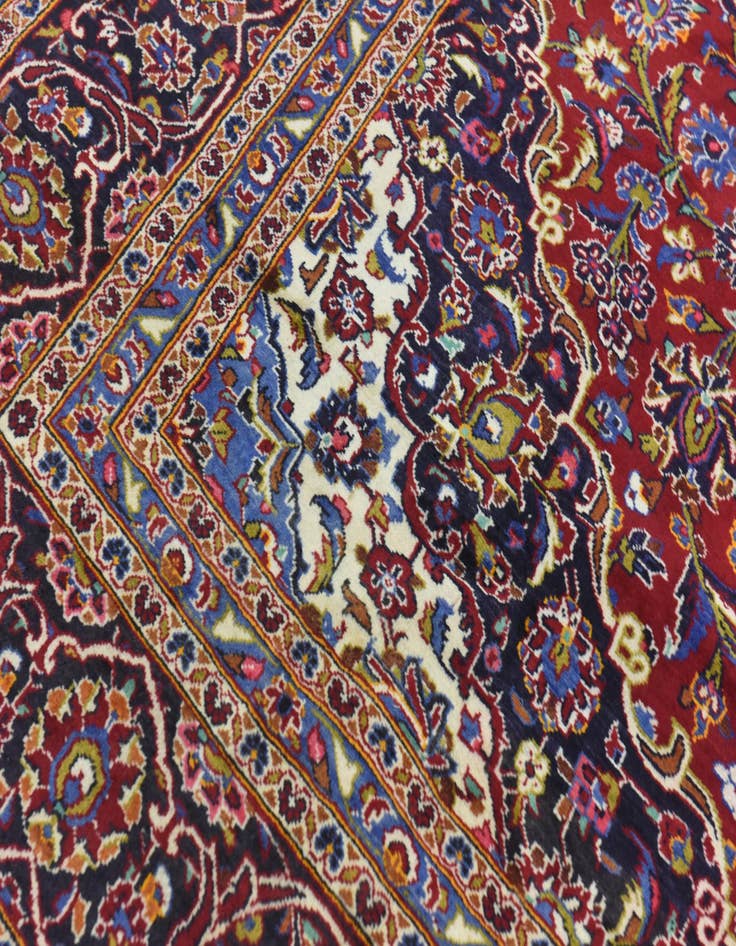 Detail image of 9' 6 x 13' 4 Hand Knotted Kashan Persian Wool Rug