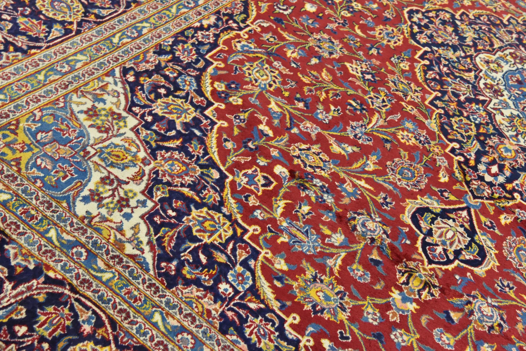 9' 10 x 13' 2 Hand Knotted Kashan Persian Wool Rug