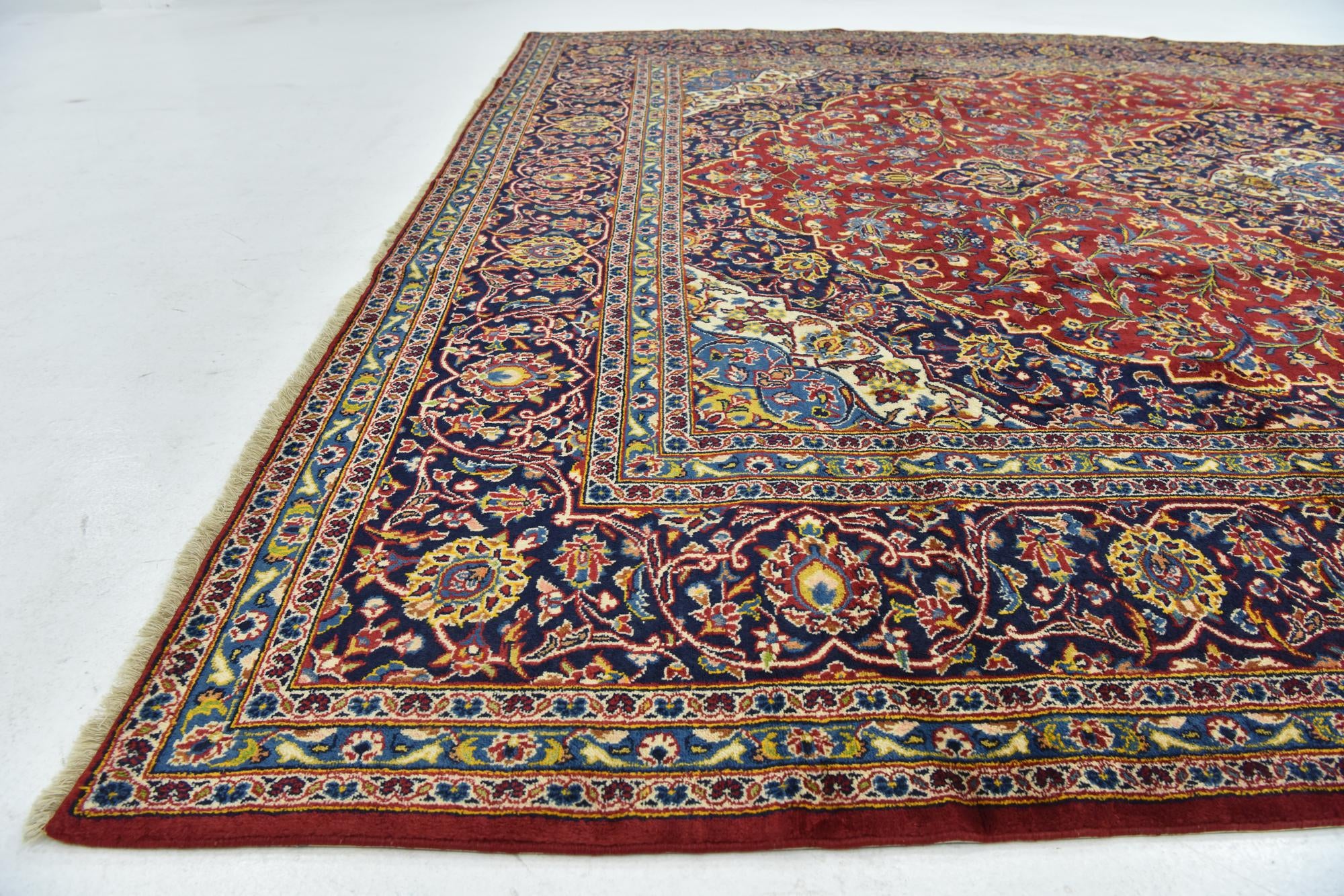 9' 10 x 13' 2 Hand Knotted Kashan Persian Wool Rug