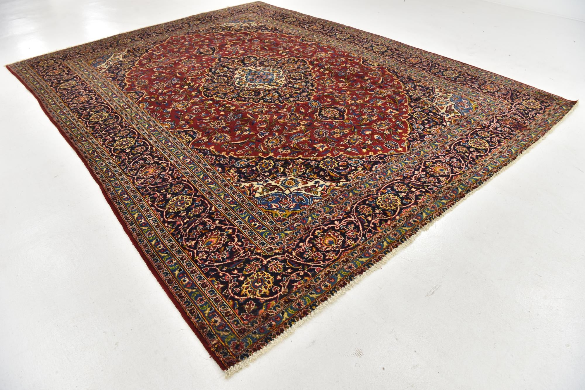 9' 10 x 12' 8 Hand Knotted Kashan Persian Wool Rug