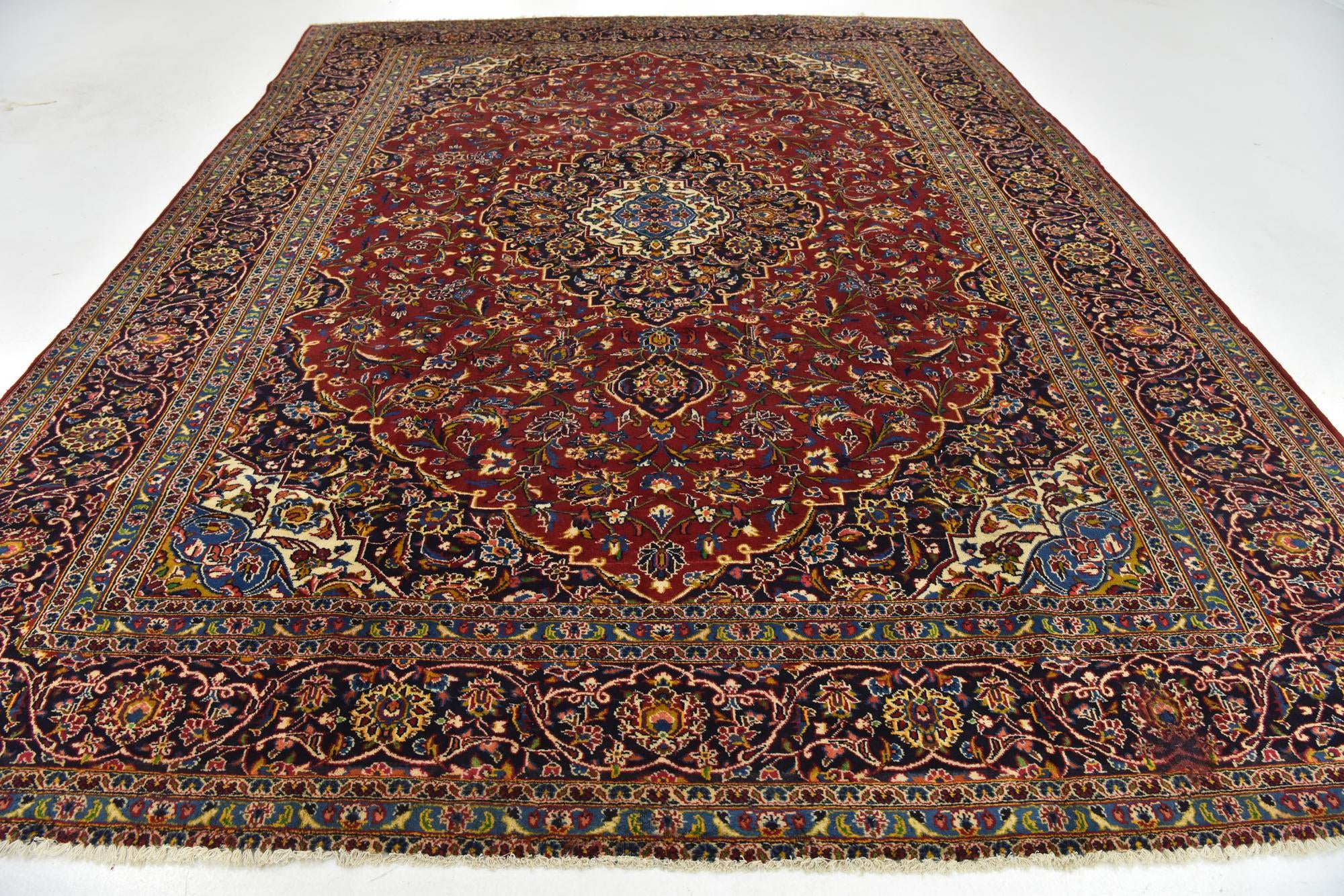 9' 10 x 12' 8 Hand Knotted Kashan Persian Wool Rug