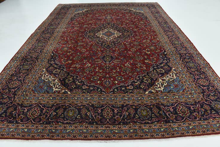 Detail image of 9' 6 x 13' 2 Hand Knotted Kashan Persian Wool Rug