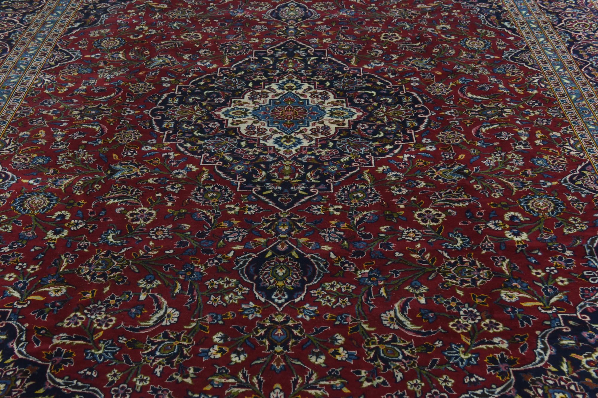 9' 6 x 13' 2 Hand Knotted Kashan Persian Wool Rug
