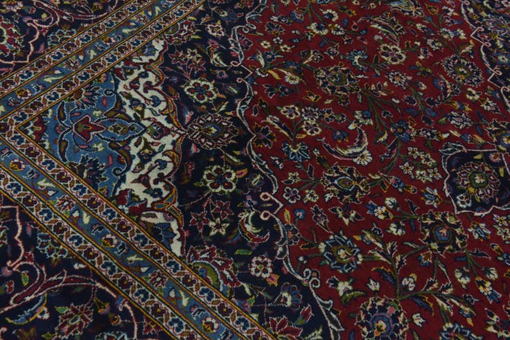 Detail image of 9' 6 x 13' 2 Hand Knotted Kashan Persian Wool Rug