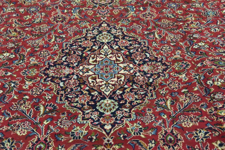 Detail image of 9' 9 x 12' 7 Hand Knotted Kashan Persian Wool Rug