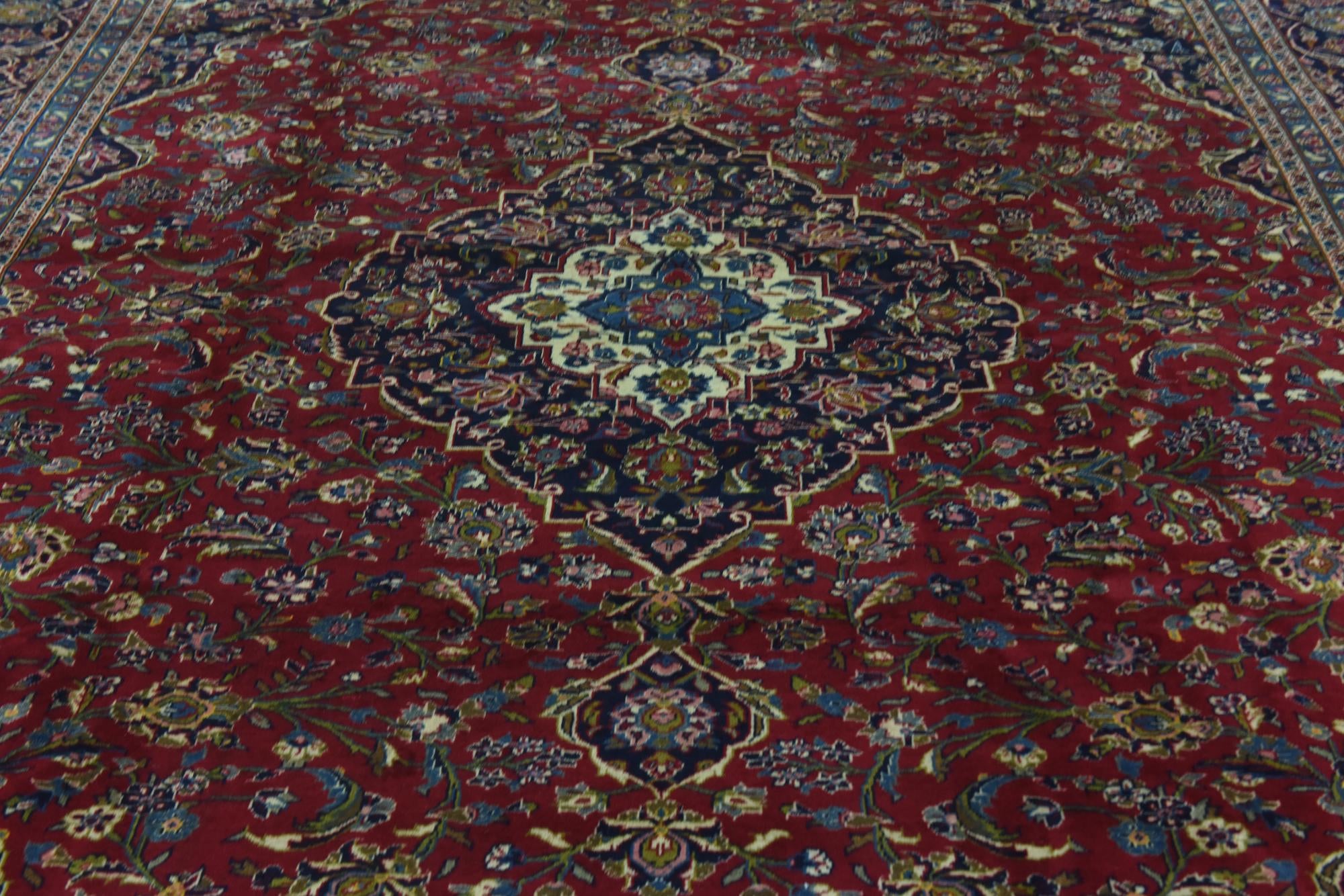 9' 9 x 13' Hand Knotted Kashan Persian Wool Rug