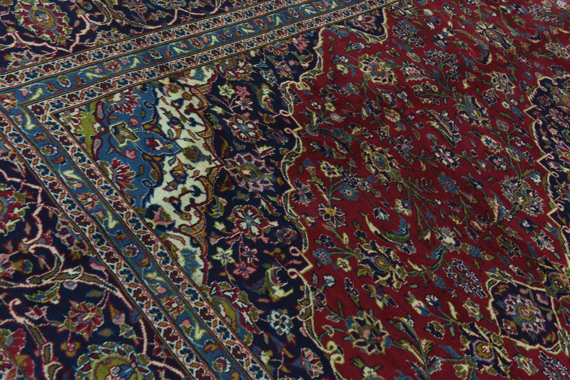 9' 9 x 13' Hand Knotted Kashan Persian Wool Rug