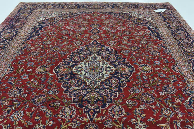 Detail image of 9' 4 x 13' 4 Hand Knotted Kashan Persian Wool Rug