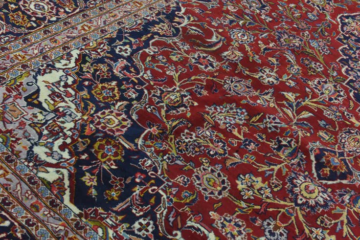 Detail image of 9' 4 x 13' 4 Hand Knotted Kashan Persian Wool Rug